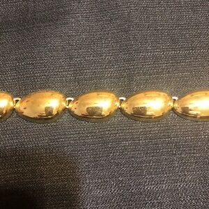 Women’s necklace set